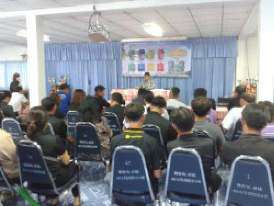 โครงการบริหารจัดการขขยะมูลฝอย ประจำปี 2560(จำนวน 8 ภาพ)